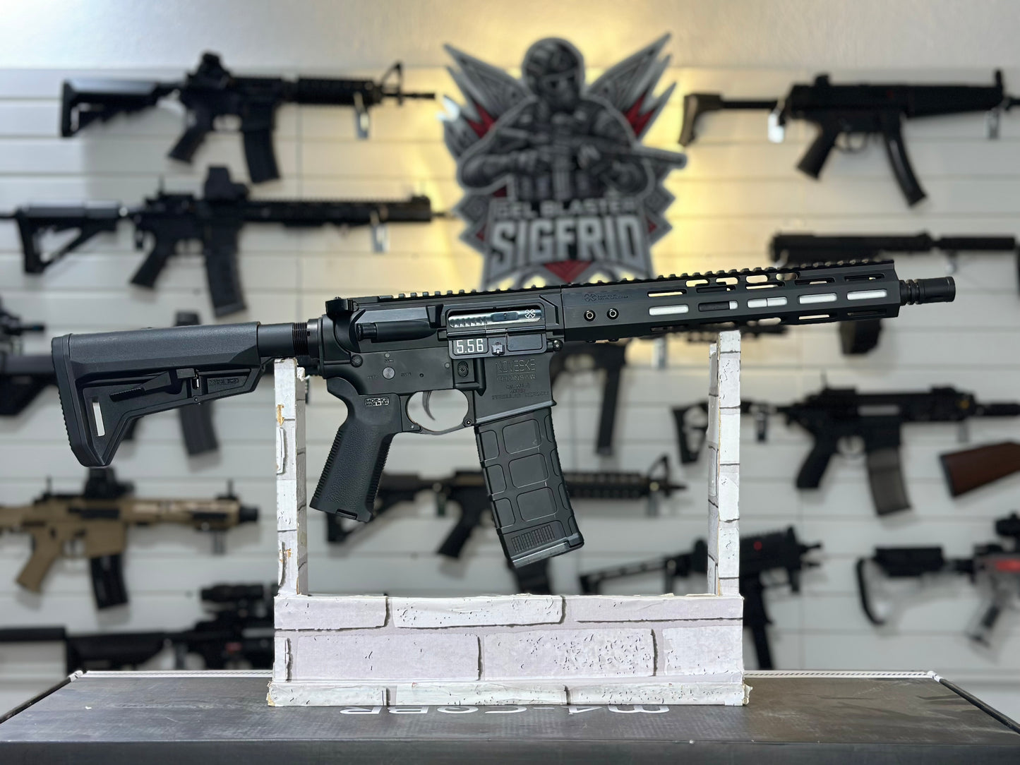 LTD NOVESKE High End Premium Gel Blaster